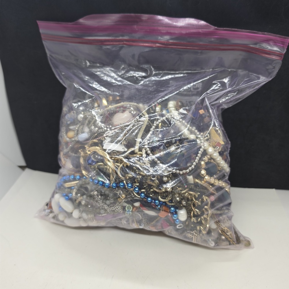 Craft Jewelry Lot Misc Beads Chains Stones For Repair Repurpose 4 Lbs 10 Oz - Picture 10 of 11